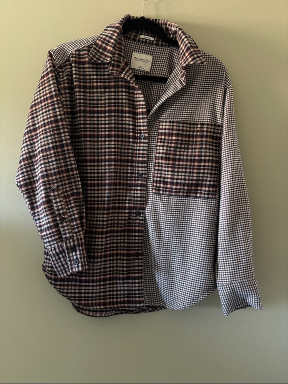 Abercrombie & Fitch Two-Tone Plaid Button-Down Shirt - Brown & Black